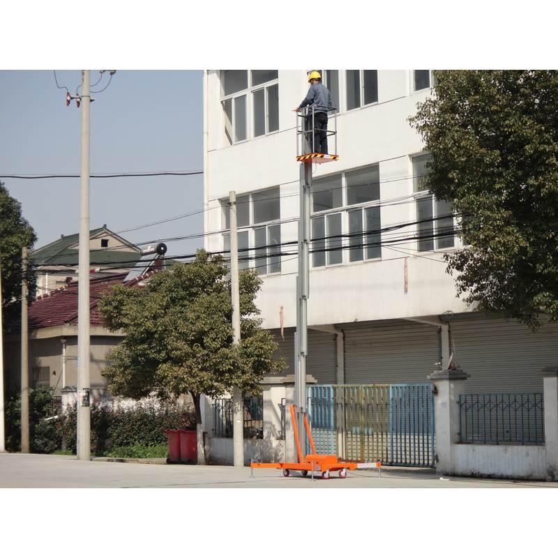 长春导轨式升降台（提升机）厂家诚信经营